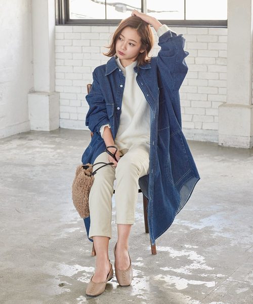 KOBE LETTUCE（コウベレタス）の「スクエアトゥレースアップステッチデザインフラットパンプス（パンプス・レディース・ベージュ/グレイッシュベージュ/ブラウン/ブラック・L/LL/M/S）」の15枚目の写真