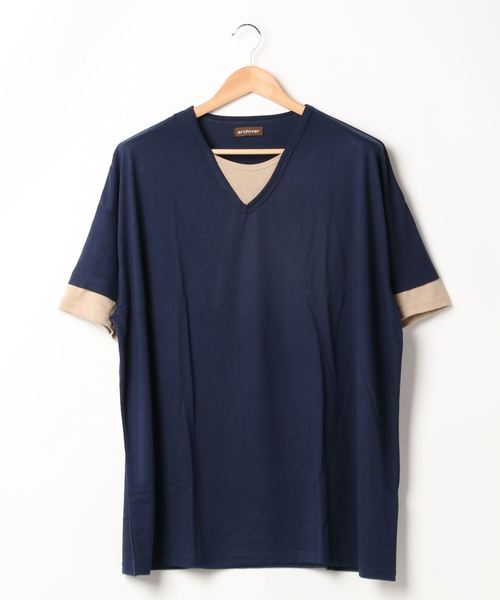 B.I.D.(ビーアイディー)の「《Bl》フェイクVネック半袖カットソー 無地(Tシャツ/カットソー・レディース・ネイビー/カーキ/ピンク/チャコールグレー/ブラック・LARGE/MEDIUM)」の4枚目の写真
