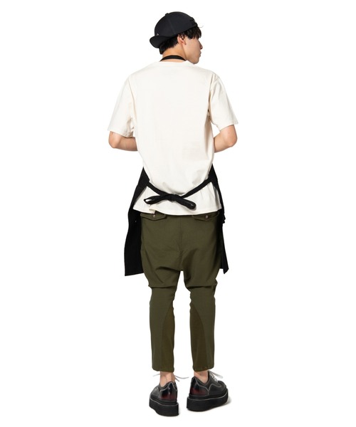 glamb（グラム）の「Natalie cafe apron / ナタリーカフェエプロン（エプロン・メンズ・ブラック/キャメル・FREE）」の19枚目の写真