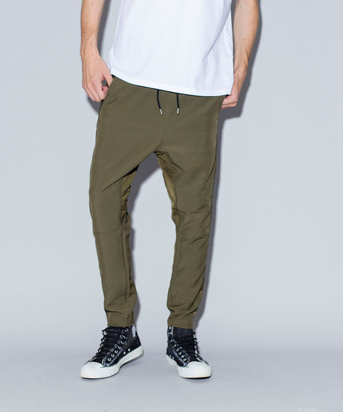 NO ID.（ノーアイディ）の「【NO ID.】Side Line Sarrouel Skinny Pants / サイド ライン サルエル スキニー パンツ（その他パンツ・メンズ・ブラック/ネイビー/カーキ・1/2/3）」の4枚目の写真