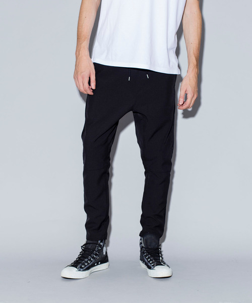 NO ID.（ノーアイディ）の「【NO ID.】Side Line Sarrouel Skinny Pants / サイド ライン サルエル スキニー パンツ（その他パンツ・メンズ・ブラック/ネイビー/カーキ・1/2/3）」の7枚目の写真