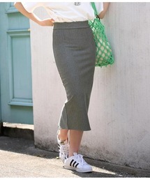 バックスリットシンプルタイトスカート