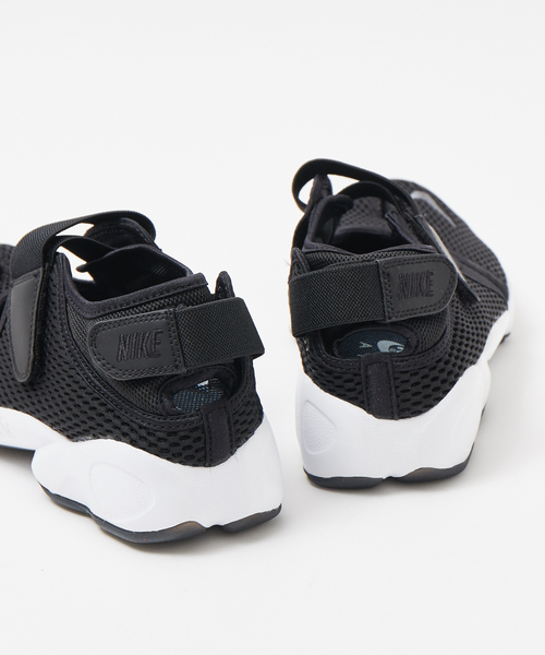 NIKE（ナイキ）の「【NIKE】エア リフト ブリーズ（サンダル・メンズ・ブラック/ホワイト・27/28）」の12枚目の写真