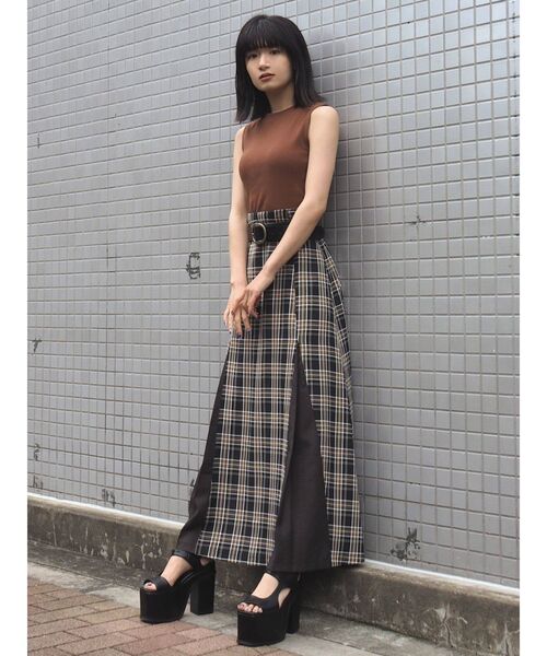 EMODA（エモダ）の「ワイドボリュームコンビネーションサンダル（サンダル・レディース・イエロー/ブラウン/ブラック・SMALL/LARGE/MEDIUM）」の15枚目の写真