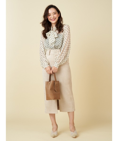 ROYAL PARTY（ロイヤルパーティー）の「スウェードタイトスカート（スカート・レディース・パープル/キャメル/ベージュ・SMALL/MEDIUM）」の6枚目の写真