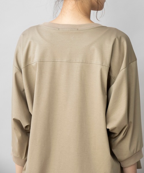 Munich（ミューニック）の「コットンインターロックファブリック　Tブラウス（Tシャツ/カットソー・レディース・ホワイト/ブラック/ベージュ・FREE）」の21枚目の写真