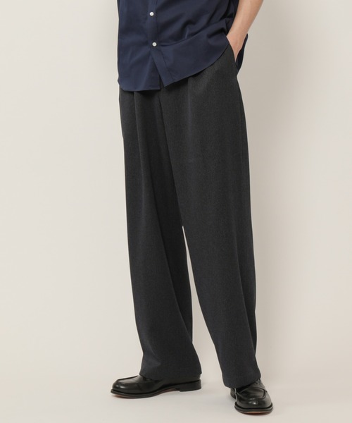 KASHIYAMA（カシヤマ）の「TECH-POLYESTER ストレッチ1タックワイドパンツ（その他パンツ・メンズ・カーキ/ネイビー・マルチサイズ）」の2枚目の写真