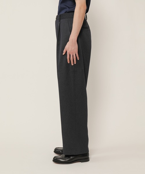 KASHIYAMA（カシヤマ）の「TECH-POLYESTER ストレッチ1タックワイドパンツ（その他パンツ・メンズ・カーキ/ネイビー・マルチサイズ）」の4枚目の写真