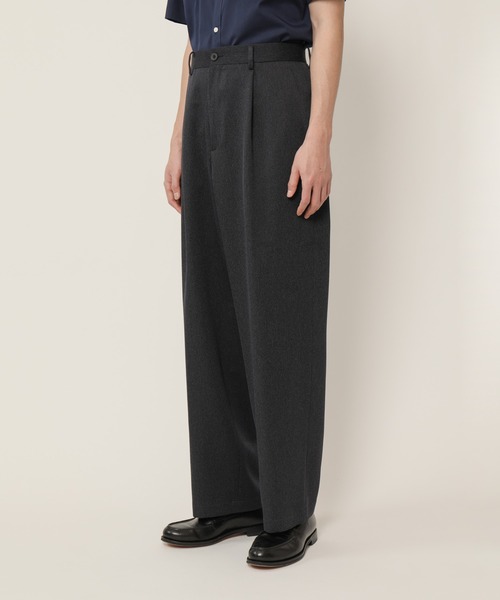 KASHIYAMA（カシヤマ）の「TECH-POLYESTER ストレッチ1タックワイドパンツ（その他パンツ・メンズ・カーキ/ネイビー・マルチサイズ）」の7枚目の写真