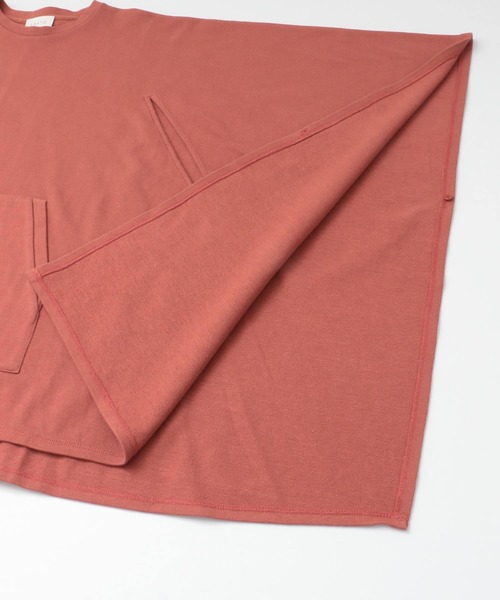 LAATO（ラート）の「PONCHO HOODIE（Tシャツ/カットソー・レディース・レッド/グリーン・FREE）」の6枚目の写真