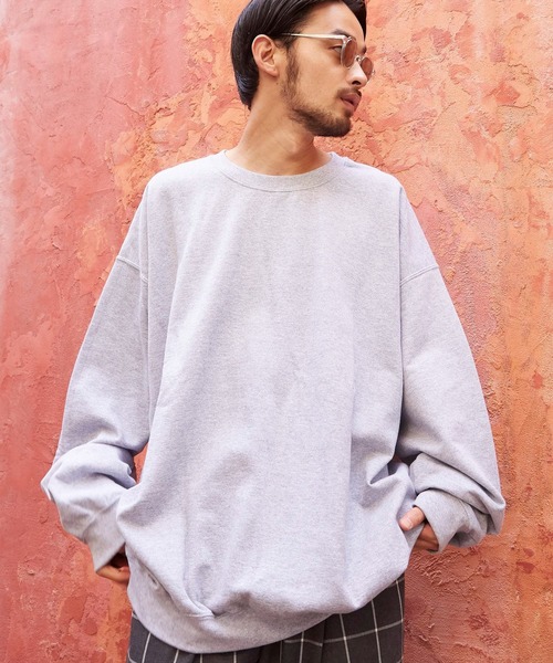 unrelaxing(アンリラクシング)の「オーバーサイズプルオーバースウェット ビッグシルエットトレーナー(スウェット・メンズ・ブルー系その他2/ピンク系その他4/ネイビー/グレー系その他2/グレー系その他/ライトピンク/ホワイト系その他3/レッド/レッド系その他4/レッド系その他7/ブルー系その他5/ブラック系その他3/ベージュ系その他4/ピンク系その他3/レッド系その他3/レッド系その他6/ブラック/パープル/レッド系その他2/ベージュ系その他2/ブルー系その他3/ピンク系その他/ブラック系その他/ホワイト系その他2/ブラック系その他4/パープル系その他2/ホワイト/グレー/ワイン/ホワイト系その他4/グレー系その他3/ブルー系その他/オレンジ/レッド系その他5/レッド系その他/ベージュ系その他3/ホワイト系その他/ピンク系その他2/グレー系その他4/ブラック系その他2/パープル系その他/オレンジ系その他4/パープル系その他4/パープル系その他3/オレンジ系その他/サックスブルー/オレンジ系その他3/ベージュ系その他/オレンジ系その他2/ベージュ・MEDIUM/LARGE/X-LARGE/SMALL)」の12枚目の写真