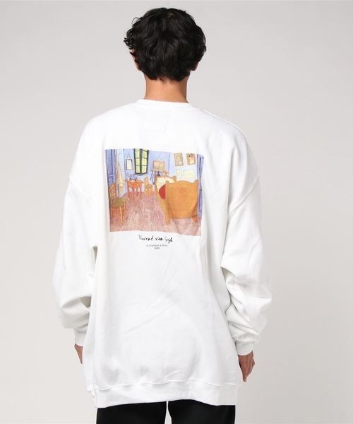 unrelaxing(アンリラクシング)の「オーバーサイズプルオーバースウェット ビッグシルエットトレーナー(スウェット・メンズ・ブルー系その他2/ピンク系その他4/ネイビー/グレー系その他2/グレー系その他/ライトピンク/ホワイト系その他3/レッド/レッド系その他4/レッド系その他7/ブルー系その他5/ブラック系その他3/ベージュ系その他4/ピンク系その他3/レッド系その他3/レッド系その他6/ブラック/パープル/レッド系その他2/ベージュ系その他2/ブルー系その他3/ピンク系その他/ブラック系その他/ホワイト系その他2/ブラック系その他4/パープル系その他2/ホワイト/グレー/ワイン/ホワイト系その他4/グレー系その他3/ブルー系その他/オレンジ/レッド系その他5/レッド系その他/ベージュ系その他3/ホワイト系その他/ピンク系その他2/グレー系その他4/ブラック系その他2/パープル系その他/オレンジ系その他4/パープル系その他4/パープル系その他3/オレンジ系その他/サックスブルー/オレンジ系その他3/ベージュ系その他/オレンジ系その他2/ベージュ・MEDIUM/LARGE/X-LARGE/SMALL)」の4枚目の写真