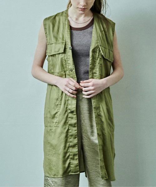 kha:ki(カーキ)の「「KHA:KI / カーキ」ミリタリーコットンサテンロングベスト"TYPE C-1 LONG VEST"(ベスト・レディース・ブラック/ベージュ/カーキ・1/2)」の7枚目の写真