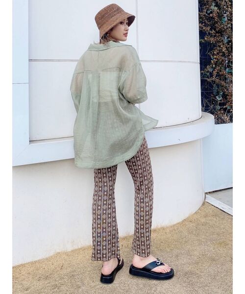 MURUA（ムルーア）の「コモンニットパンツ（その他パンツ・レディース・イエロー/ブルー/ブラウン・FREE）」の17枚目の写真