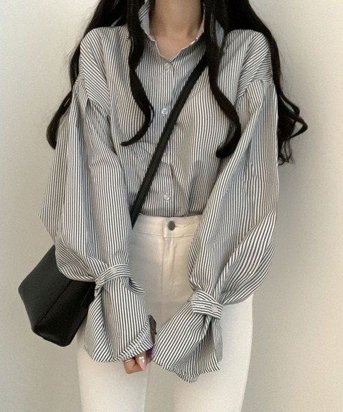 Girly Doll（ガーリードール）の「ボリュームスリーブストライプシャツ（シャツ/ブラウス・レディース・ブラック/ブルー/ホワイト/ブラック系その他・FREE）」の5枚目の写真