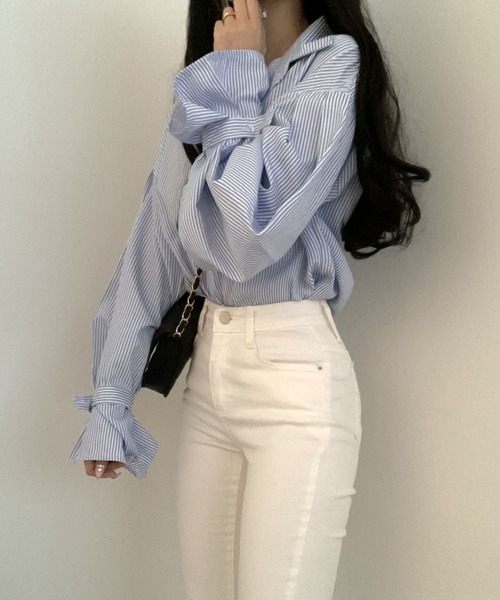 Girly Doll（ガーリードール）の「ボリュームスリーブストライプシャツ（シャツ/ブラウス・レディース・ブラック/ブルー/ホワイト/ブラック系その他・FREE）」の14枚目の写真