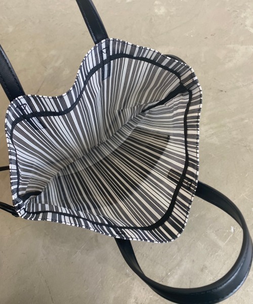Aunt Marie's（アントマリーズ）の「シアーストライプパイピングトート / ショルダーバッグ（トートバッグ・レディース・ブラック/ブラウン/その他・FREE）」の8枚目の写真