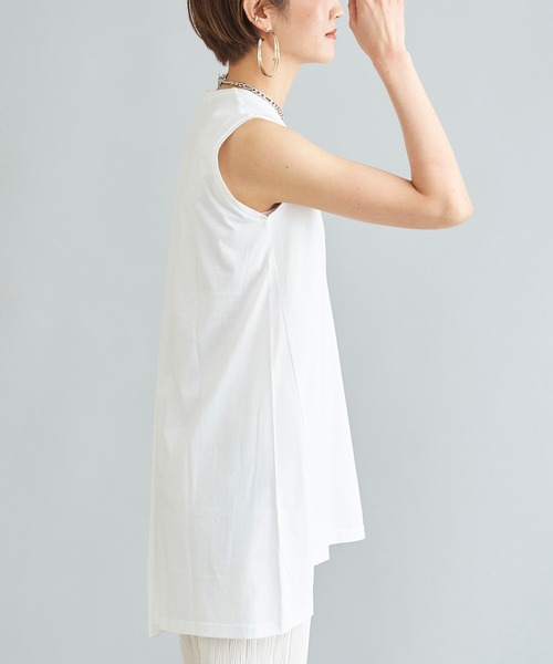 DouDou（ドゥドゥ）の「イレギュラーヘムタンク（Tシャツ/カットソー・レディース・オフホワイト/ベージュ/チャコールグレー・FREE）」の13枚目の写真