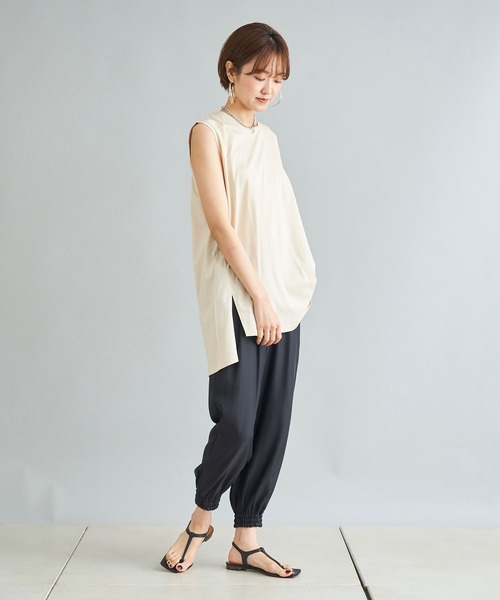 DouDou（ドゥドゥ）の「イレギュラーヘムタンク（Tシャツ/カットソー・レディース・オフホワイト/ベージュ/チャコールグレー・FREE）」の22枚目の写真