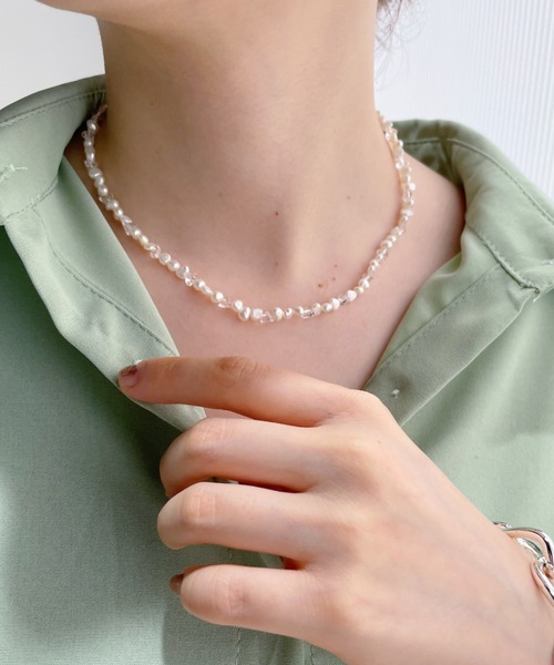 iso(イソ)の「MIXパールネックレス(ネックレス・レディース・ゴールド・FREE)」の12枚目の写真