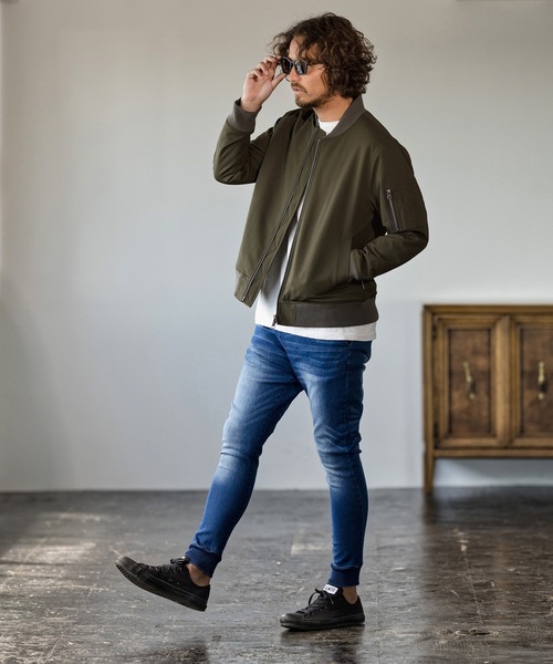 Magine(マージン)の「mj7937-THINSULATE CONTEMPORARY MA-1 ジャケット(MA-1・メンズ・ブラック/オリーブ/カーキブラウン・48/44/46)」の4枚目の写真