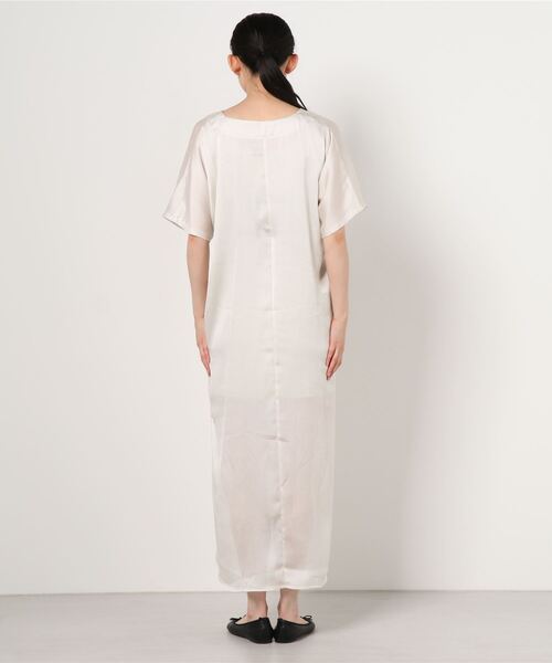 603（ロクマルサン）の「603 スリットワンピース（ワンピース・レディース・オフホワイト・MEDIUM）」の2枚目の写真