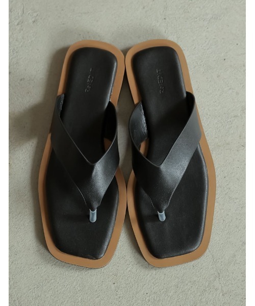 Re:EDIT（リエディ）の「配色トングサンダル（サンダル・レディース・キャメル/ブラック・MEDIUM/XX-LARGE/LARGE/X-LARGE/SMALL）」の14枚目の写真