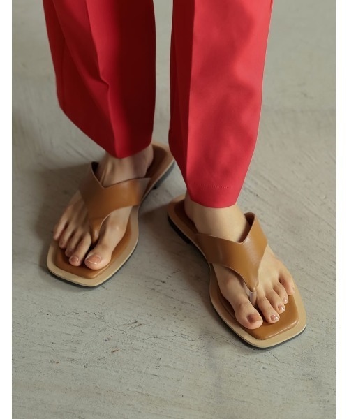 Re:EDIT（リエディ）の「配色トングサンダル（サンダル・レディース・キャメル/ブラック・MEDIUM/XX-LARGE/LARGE/X-LARGE/SMALL）」の20枚目の写真