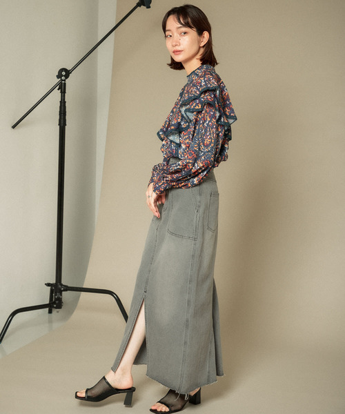 KBF（ケイビーエフ）の「前後2WAYフリルシャツ（シャツ/ブラウス・レディース・ブラック/ネイビー/レッド・ONE）」の12枚目の写真