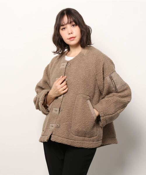 WILD THINGS(ワイルドシングス)の「【WILDTHINGS / ワイルドシングス】FLUFFY BOA RIB COLLAR JACKET(ノーカラージャケット・レディース・ブルー/ブラック/バーガンディー/アッシュグレー/ナチュラル・M/S)」の2枚目の写真