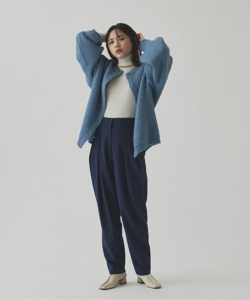 Aunt Marie's(アントマリーズ)の「スクエアトゥフェイクレザーショートブーツ(ブーツ・レディース・ブラック/ベージュ・SMALL/MEDIUM/LARGE)」の19枚目の写真