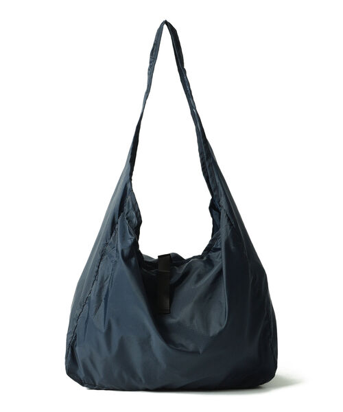 NEW ERA（ニューエラ）の「NEW ERA × BEAMS / 別注 NewYork Yankees Cap Pouch Eco Bag（ショルダーバッグ・メンズ・アイボリー/ネイビー/ストライプ・ONE SIZE）」の12枚目の写真