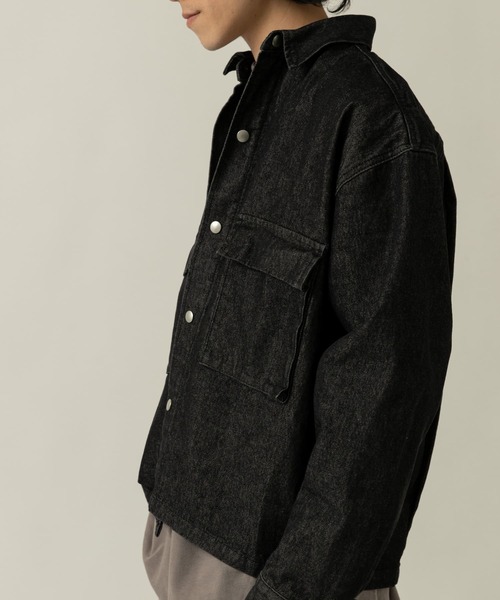 ITEMS URBANRESEARCH（アイテムズ アーバンリサーチ）の「ヘビーオンスデニム CPOジャケット（デニムジャケット・メンズ・ブラック/グレー/オフホワイト・MEDIUM/LARGE）」の21枚目の写真