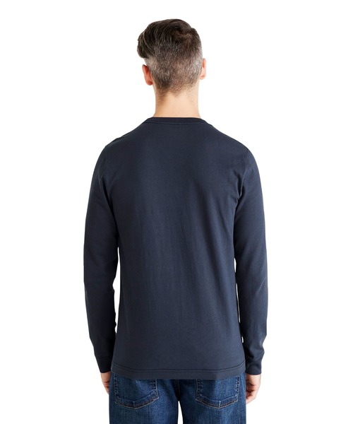 L.L.Bean（エルエルビーン）の「ジャパン・フィット　レイクウォッシュ・オーガニック・コットン・グラフィック・ティ、長袖 ジャパン・フィット（Tシャツ/カットソー・メンズ・インディゴブルー/エメラルド/ネイビー/ホワイト/ダークネイビー/ネイビー系1/ホワイト系1/ホワイト系/ブルー系/グリーン系/ネイビー系2/ホワイト系2/グリーン系2・LARGE/MEDIUM/SMALL/X-LARGE/XX-LARGE）」の17枚目の写真