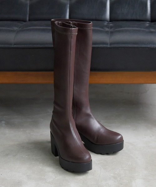 NOFALL(ノーフォール)の「ラウンドトゥ厚底プラットフォームストレッチロングブーツ(ブーツ・レディース・ブラック/ダークブラウン/グレイッシュベージュ・LL/3L/SS/S/M/L)」の13枚目の写真