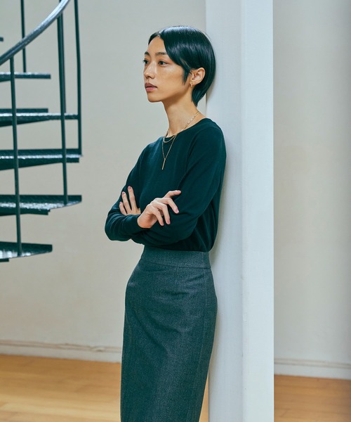 KASHIYAMA（カシヤマ）の「＜ウォッシャブル＞デニムライクストレッチスリムタイトスカート（スカート・レディース・ブラック/インディゴブルー・マルチサイズ）」の15枚目の写真