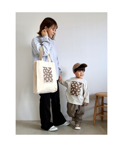 BREEZE by yumi.（ブリーズバイユミ）の「WEB限定フォトキャンバスバック【BREEZE by yumi.】（トートバッグ・レディース・アイボリー/ベージュ・FREE）」の4枚目の写真