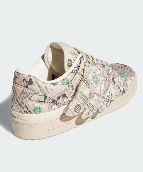 adidas（アディダス）の「フォーラム 84 ロー ADV [Forum 84 Low ADV] アディダスオリジナルス（スニーカー・メンズ・ベージュ・28.0cm/27.5cm/25.5cm/26.0cm/23.0cm/28.5cm/29.0cm/26.5cm/27.0cm/24.5cm/23.5cm/25.0cm/24.0cm/22.5cm）」の4枚目の写真