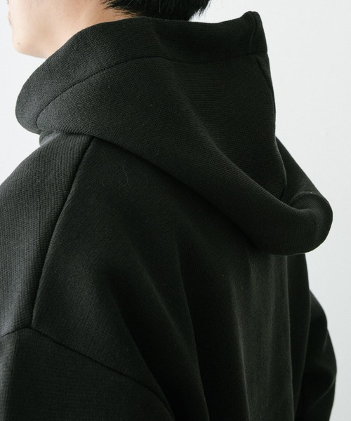 URBAN RESEARCH（アーバンリサーチ）の「ミラノリブ 高機能ニットパーカー（ニット/セーター・メンズ・ブラック/ベージュ/グレー・MEDIUM/LARGE）」の15枚目の写真