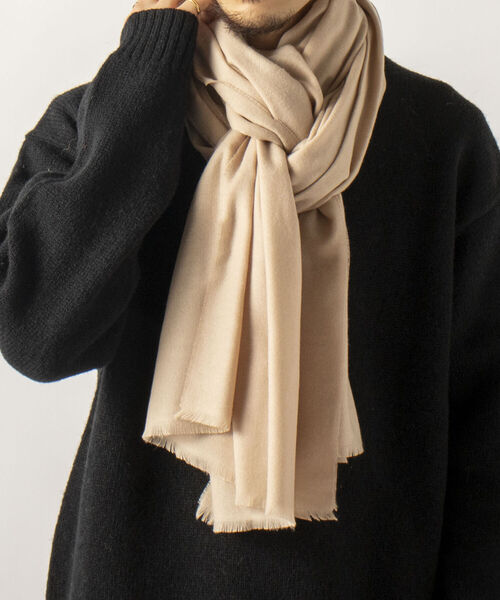 V.FRAAS（ヴィフラース）の「【V.FRAAS/ヴィフラース】カシミンク 大判無地ストール（ストール/ショール・メンズ・ブラック/ベージュ/マスタード/ボルドー・FREE）」の3枚目の写真