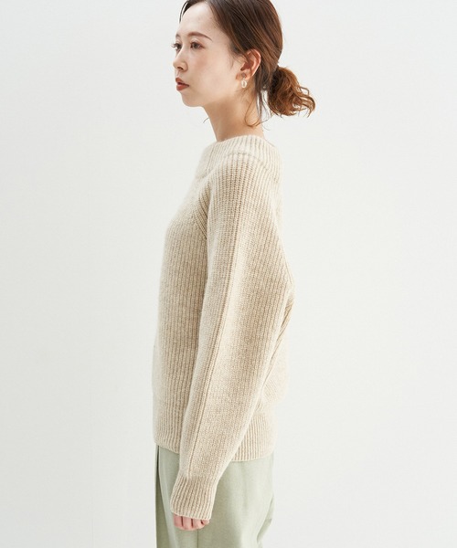 ROPE' PICNIC（ロペピクニック）の「【人気ブロガーAkaneさんコラボ】【emur】ボトルネックニットプルオーバー（ニット/セーター・レディース・ベージュ/ピンク/イエロー・38）」の4枚目の写真