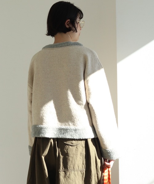 bulle de savon（ビュルデサボン）の「ウール/ブークレ裏毛　プルオーバー（スウェット・レディース・ホワイト/グレー・FREE）」の16枚目の写真
