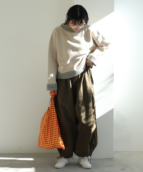 bulle de savon（ビュルデサボン）の「ウール/ブークレ裏毛　プルオーバー（スウェット・レディース・ホワイト/グレー・FREE）」の21枚目の写真