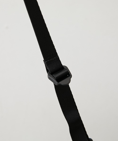 ear PAPILLONNER（イアパピヨネ）の「"PEZ（ペッツ）×ear" 2nd SEASON　ショルダーバッグ（ショルダーバッグ・レディース・ブラック/ベージュ/ブラウン・FREE）」の8枚目の写真