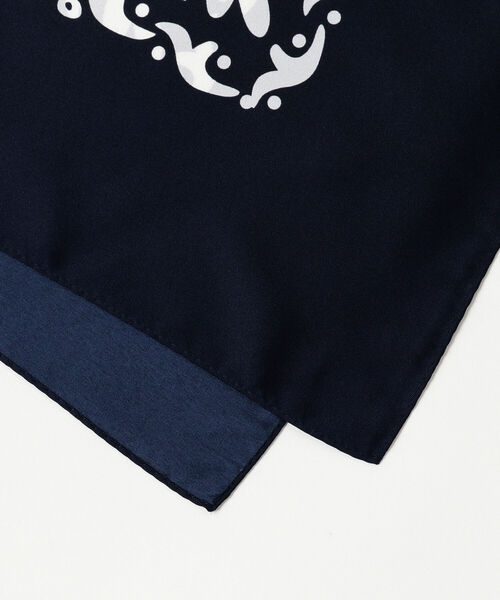 BEAMS BOY（ビームスボーイ）の「BEAMS BOY / BOY バンダナ スカーフ（バンダナ/スカーフ・レディース・ネイビー/レッド・ONE SIZE）」の9枚目の写真