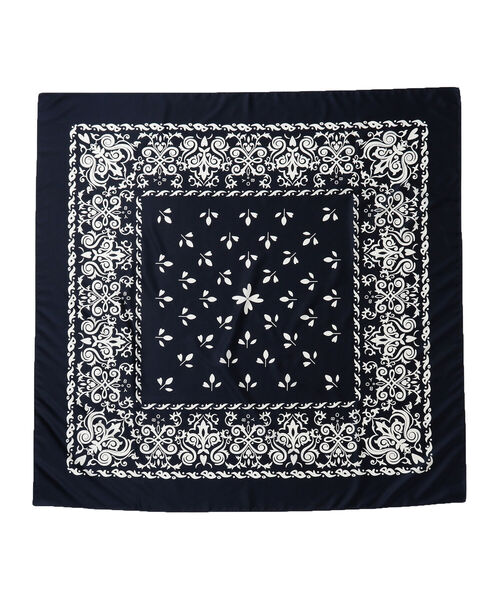 BEAMS BOY（ビームスボーイ）の「BEAMS BOY / BOY バンダナ スカーフ（バンダナ/スカーフ・レディース・ネイビー/レッド・ONE SIZE）」の11枚目の写真