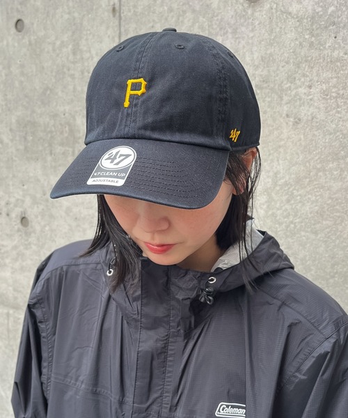 '47（フォーティーセブン）の「【 ’47BRAND / フォーティーセブンブランド 】 Base runner CAP ベースランナーキャップ（キャップ・メンズ・ダークグリーン/ロイヤルブルー/ブラック系1/ブラック系2/ブラック系3/ネイビー系1/ネイビー系2/ネイビー系3/チャコールグレー/レッド系1/ブラック系その他4/ベージュ/グリーン系1/ブラウン/ブラック/グリーン系その他/ブルー/チョコ/ベージュ系その他/アイボリー/ワインレッド/ピンク/ライトグレー・FREE）」の5枚目の写真