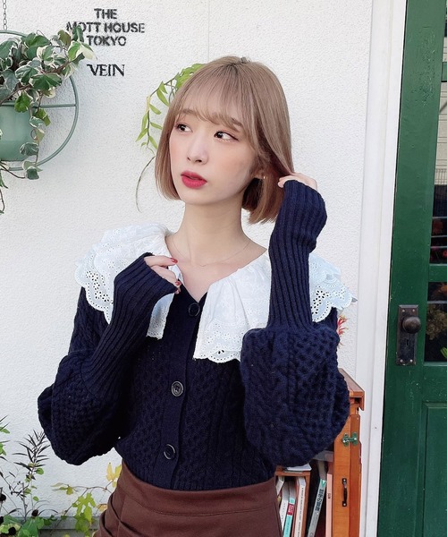 Voyage titty&Co.PETIT(ボヤージュティティアンドコープチ)の「【Voyage titty&Co.】ダブルレースカラーニットカーデトップス(ニット/セーター・レディース・ネイビー・FREE)」の1枚目の写真