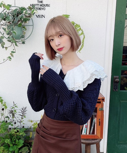 Voyage titty&Co.PETIT(ボヤージュティティアンドコープチ)の「【Voyage titty&Co.】ダブルレースカラーニットカーデトップス(ニット/セーター・レディース・ネイビー・FREE)」の5枚目の写真