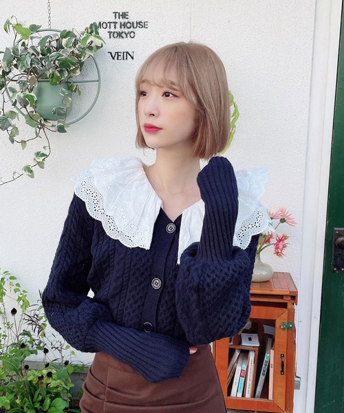 Voyage titty&Co.PETIT(ボヤージュティティアンドコープチ)の「【Voyage titty&Co.】ダブルレースカラーニットカーデトップス(ニット/セーター・レディース・ネイビー・FREE)」の6枚目の写真